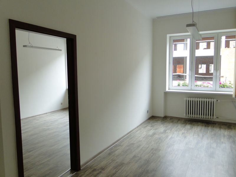 Klimatyzowane biura do wynajęcia - Andrzeja Struga 26